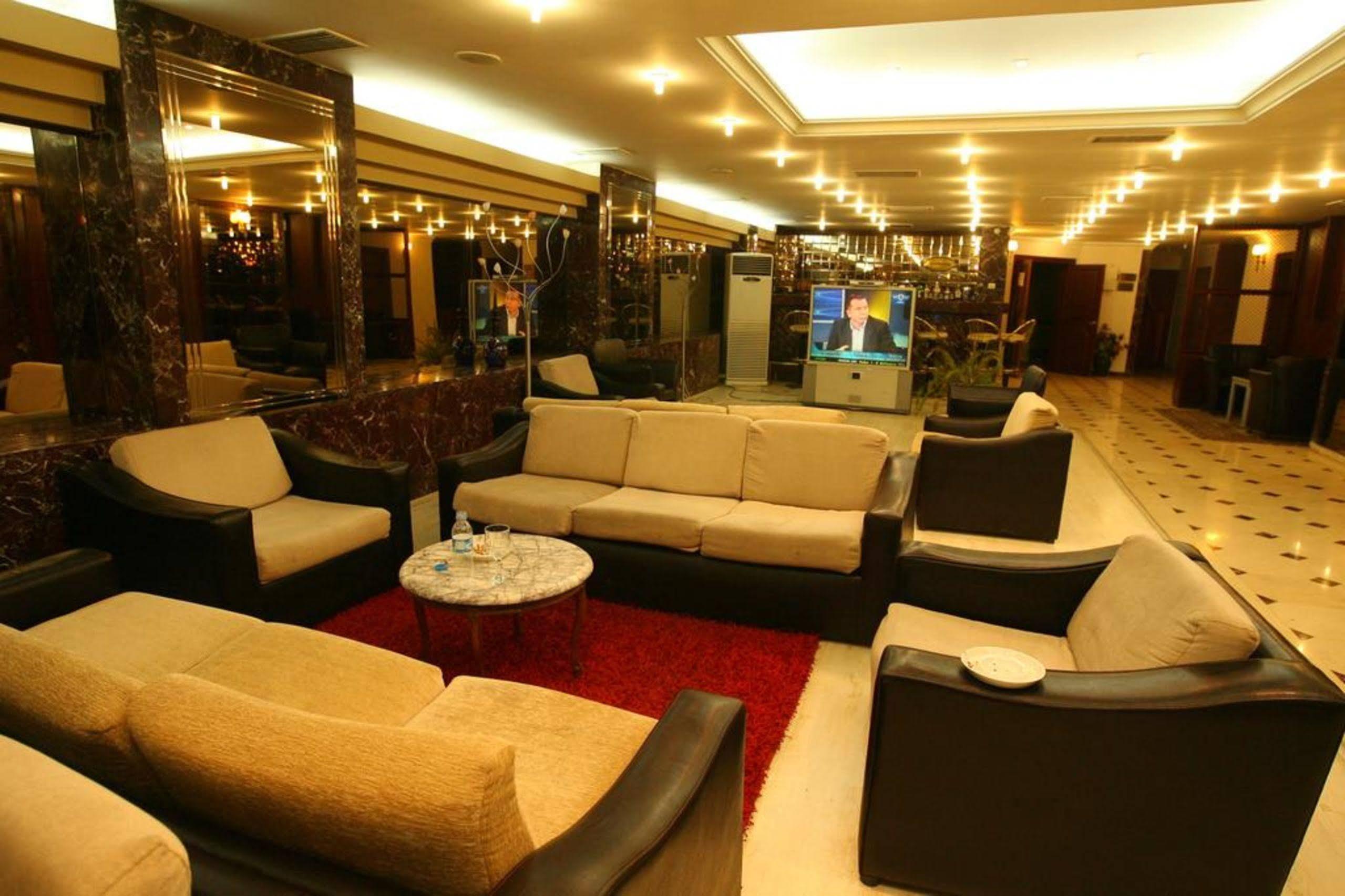 Akyuz Hotel Ankara Exteriör bild