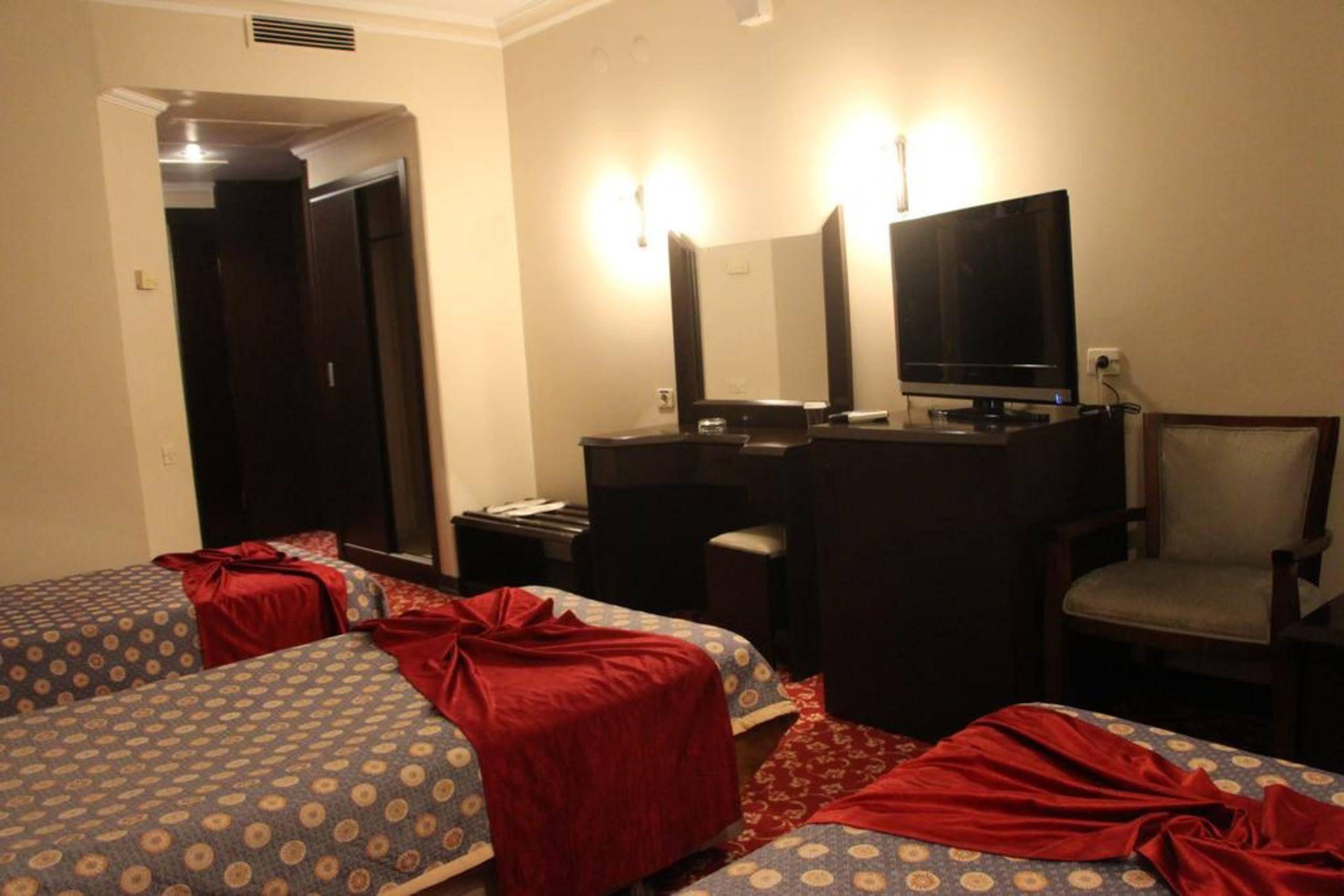 Akyuz Hotel Ankara Exteriör bild